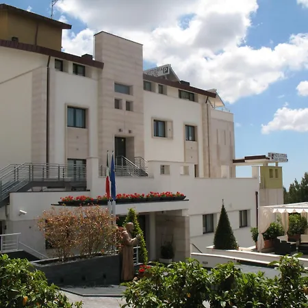 Vittoria Ξενοδοχείο 4*