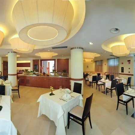 Vittoria 4* Σαν Τζιοβάνι Ροτόντο