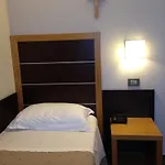 Vittoria Hotel 4*