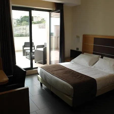 Hotel Vittoria 4*