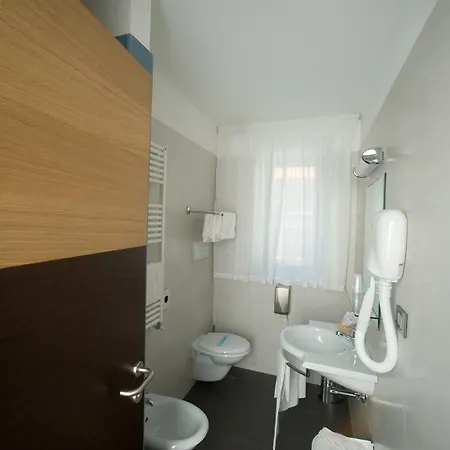 Hotel Vittoria 4*