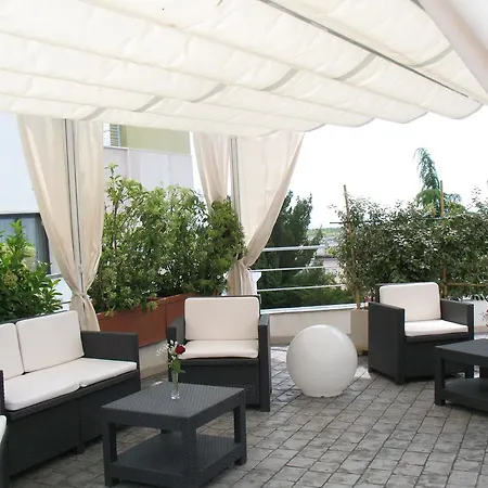 Vittoria Hotel