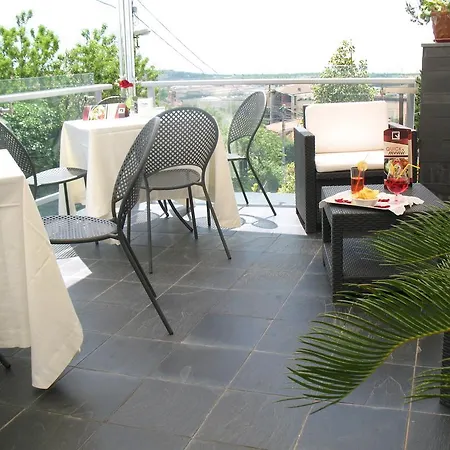 Hotel Vittoria 4*