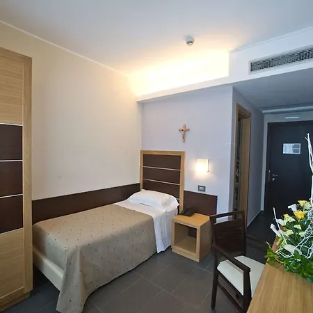 Vittoria Hotel 4*