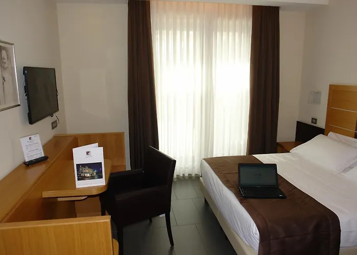 ホテル Vittoria サン・ジョバンニ・ロトンド