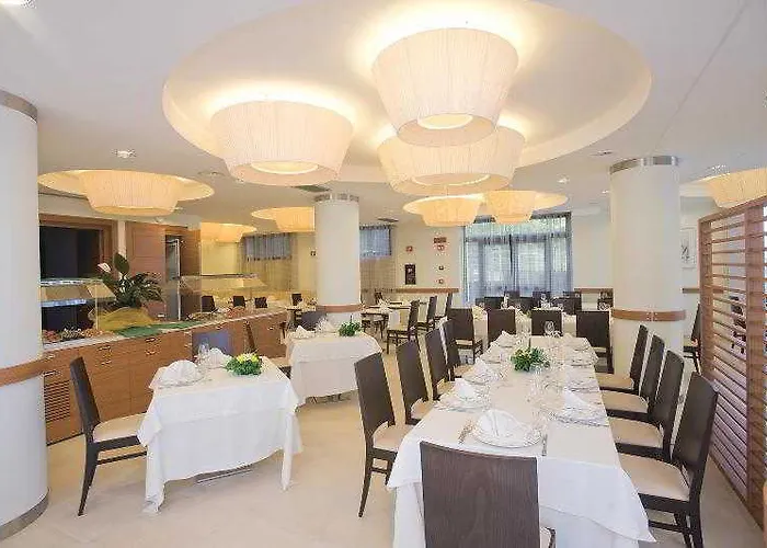 Vittoria 4* サン・ジョバンニ・ロトンド