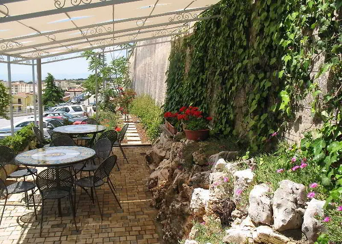 Vittoria 4* San Giovanni Rotondo