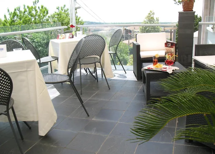 Hotel Vittoria 4*