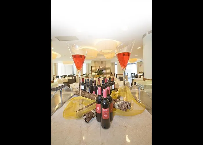 Vittoria 4* サン・ジョバンニ・ロトンド