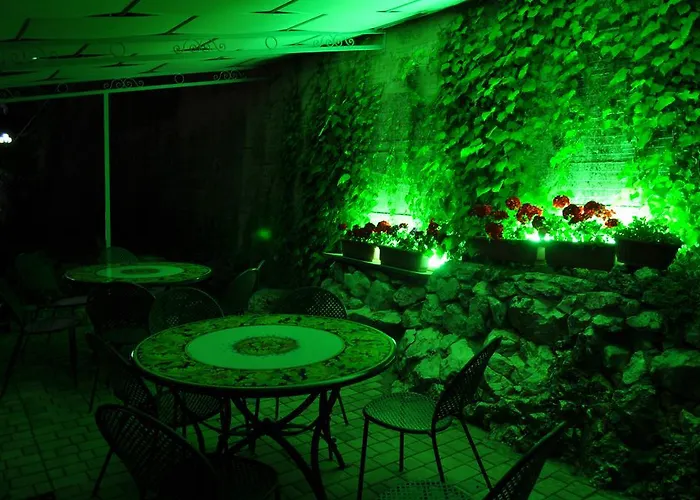 Vittoria 4* サン・ジョバンニ・ロトンド