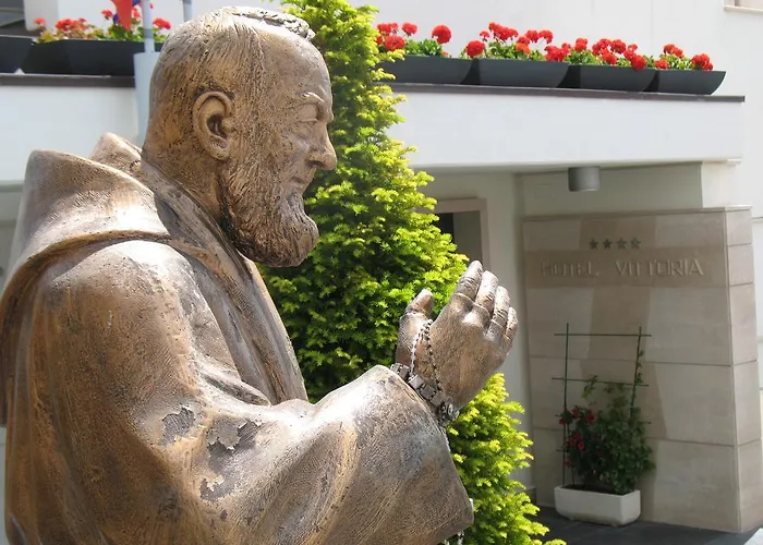 ホテル Vittoria 4*