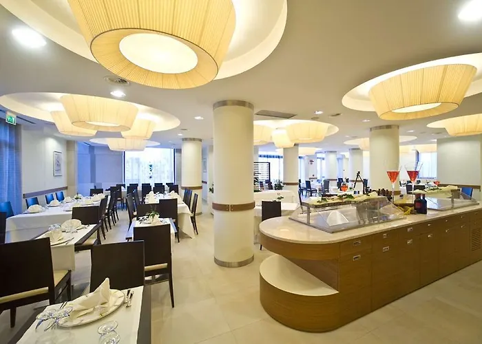 Vittoria 4* サン・ジョバンニ・ロトンド